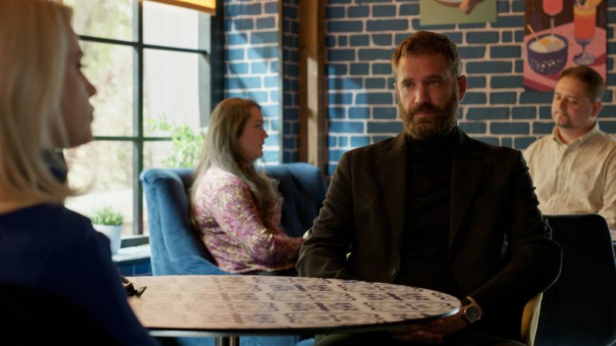 Večeras u seriji 'U dobru i zlu' pogledajte: Svađa zbog jednog poljupca izmiče kontroli...