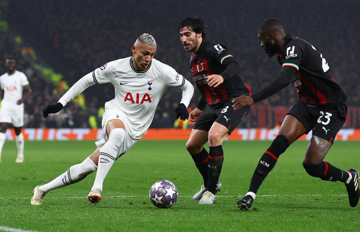 Rebićev Milan izbacio Perišićev Tottenham! Utakmica u Londonu kasnila drugi put u dva dana