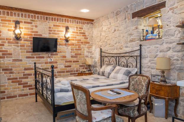 FOTO Za ovih 17 kvadrata u Hrvatskoj traže 166.000 eura! 'Podno grijanje, rustikalno...'