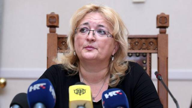 Mostovke upozoravaju: Manjak je žena na izbornim listama...