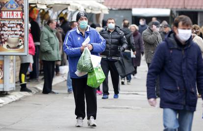 U Srbiji četvrti val epidemije, stručnjaci traže strože mjere