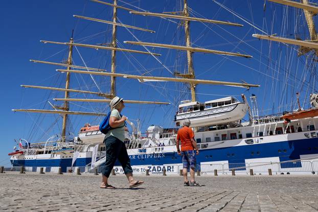 Zadar: Jedrenjak Royal Clipper na Pozdravu suncu