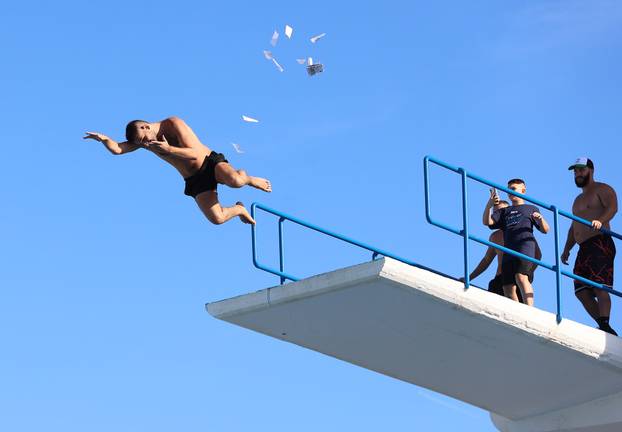 Split: Sportsko-humanitarno natjecanje "Najluđi skakač Hrvatske"