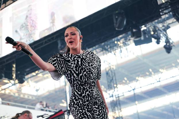 Zagreb: Popodnevni doček uz Aleksandru Prijović