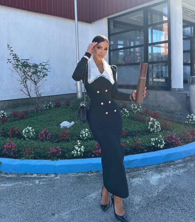FOTO 'Mostarska Kardashianka' u haljini koja spaja Hrvatsku i BiH: 'Dvije nacije, jedna ljubav'