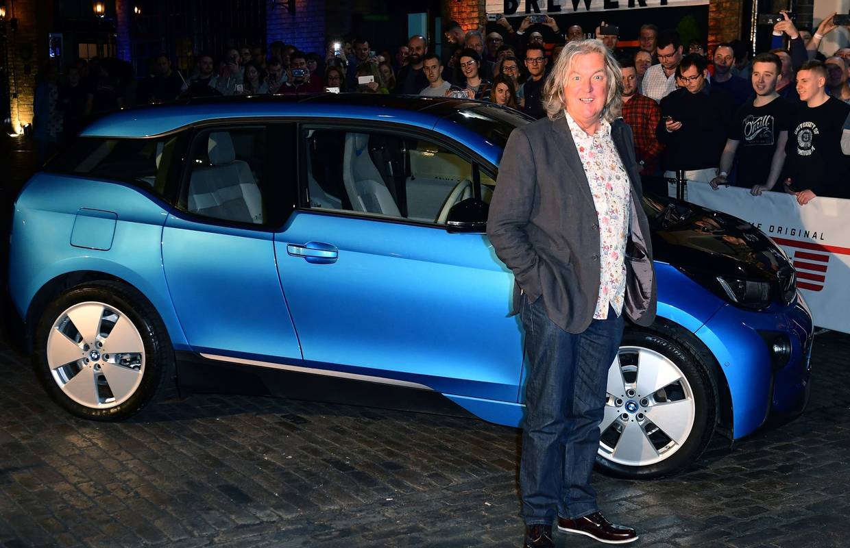 James May se na snimanju serije 'Grand Tour'  sa 120 na sat zabio automobilom u zid