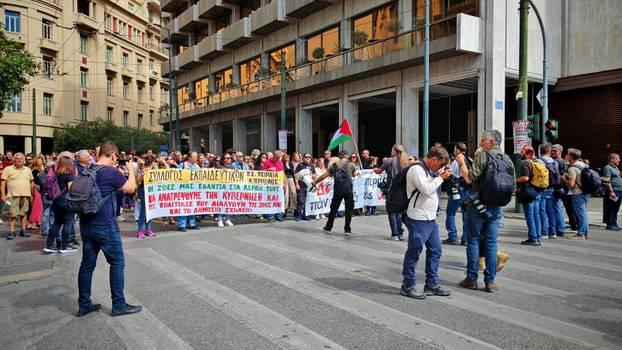VIDEO Štrajk u Ateni: Blokiran centar, tisuće na ulicama...