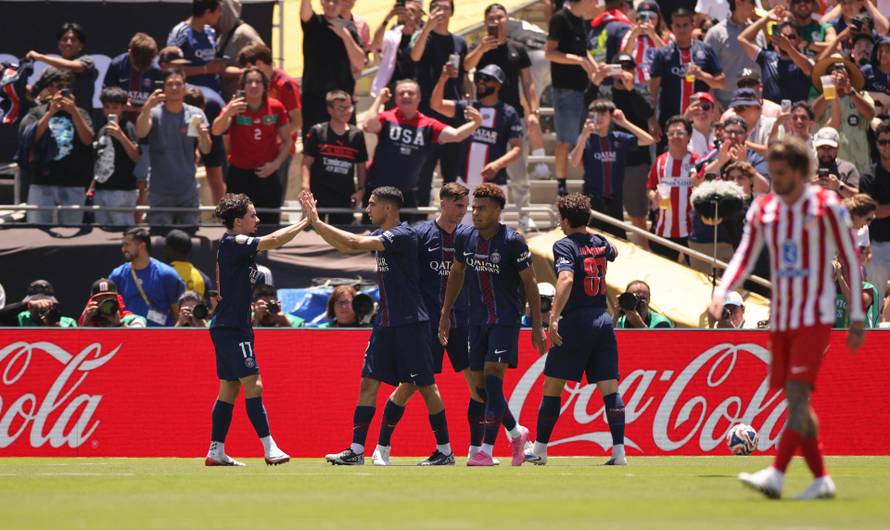 FIFA Club World Cup - Group B - Paris St Germain v Atletico Madrid