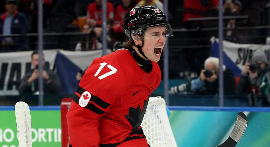 Ice Hockey - Men's Play-offs Quarterfinals - Canada vs Czech Republic