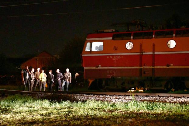Slavonski Brod: Dvije žen​ske osobe poginule u naletu vlaka​.