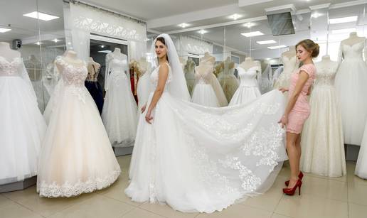 Mladenke na mukama: 'Uzeli su mi 20 &euro; da pogledam vjen&ccaron;anicu i nisu dali da je probam'