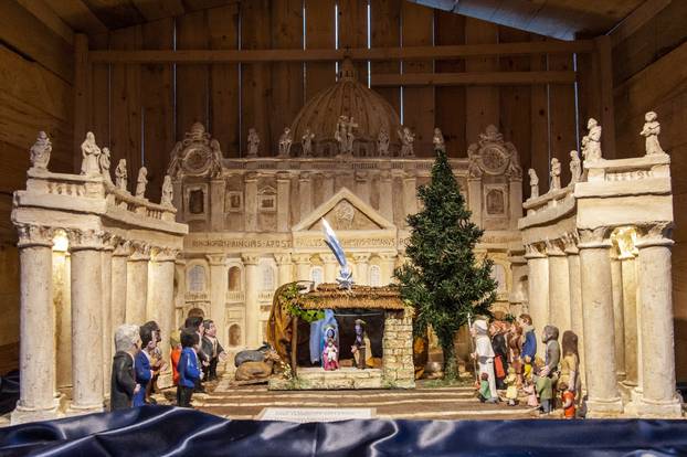 December 13, 2020 : Inauguration of the 100 nativity scenes exhibition in the Vatican, promoted by the Pontifical Council for the New Evangelization, in the Colonnade of St. Peter