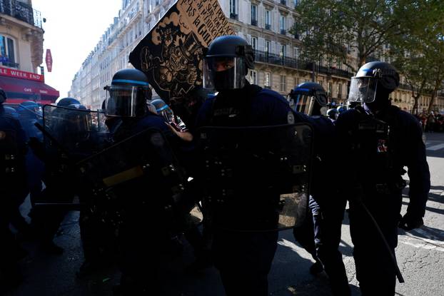 Nationwide strike and anti-government protests called by French unions in France