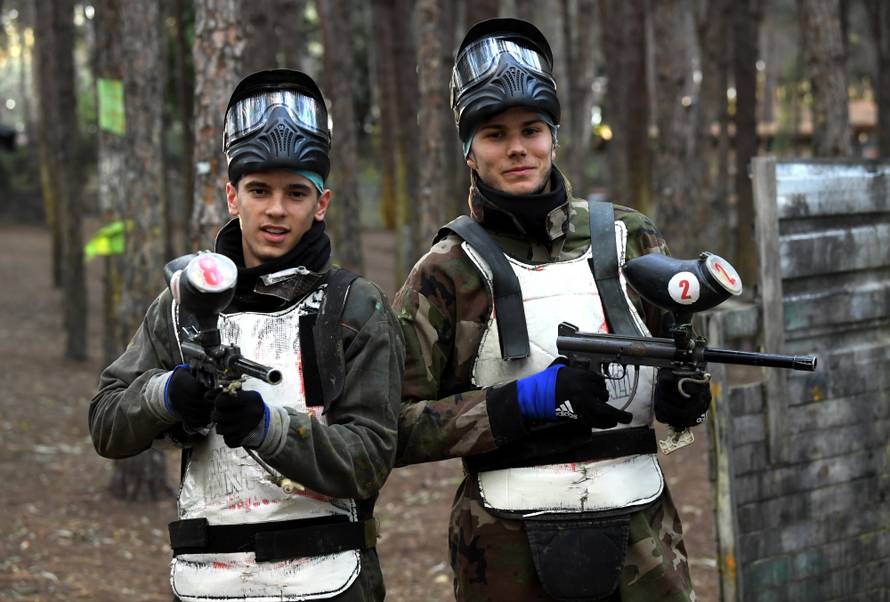 Dinamovci otišli na paintball, golferima tjedan iz noćne more