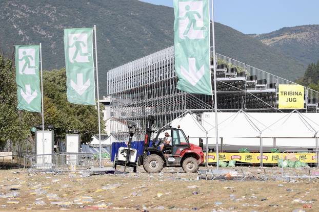 Jutro nakon koncerta Marka Perkovića Thompsona na sinjskom hipodromu