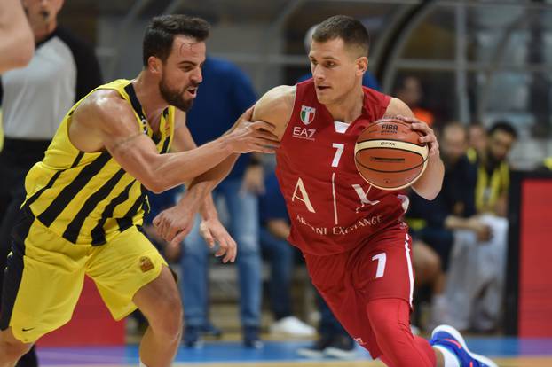 Zadar: Fenerbahce i Olimpia Milano sastali se u 3. kolu Zadar Basketball Tournamenta