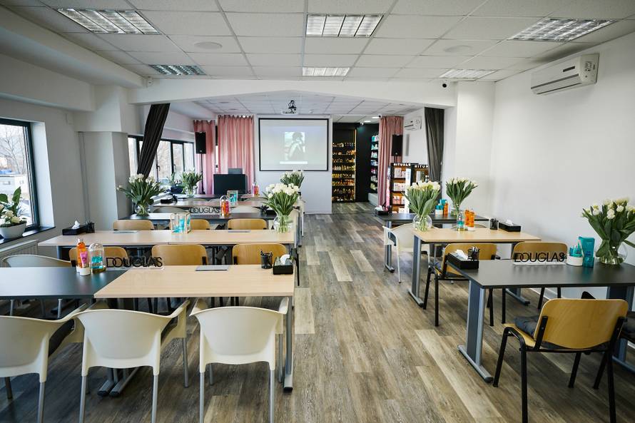 Douglas parfumerije otvorile vlastitu beauty akademiju