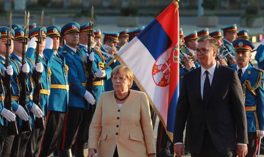 Zašto je Merkel tako podilazila Vučiću, a ledeno gledala Zagreb