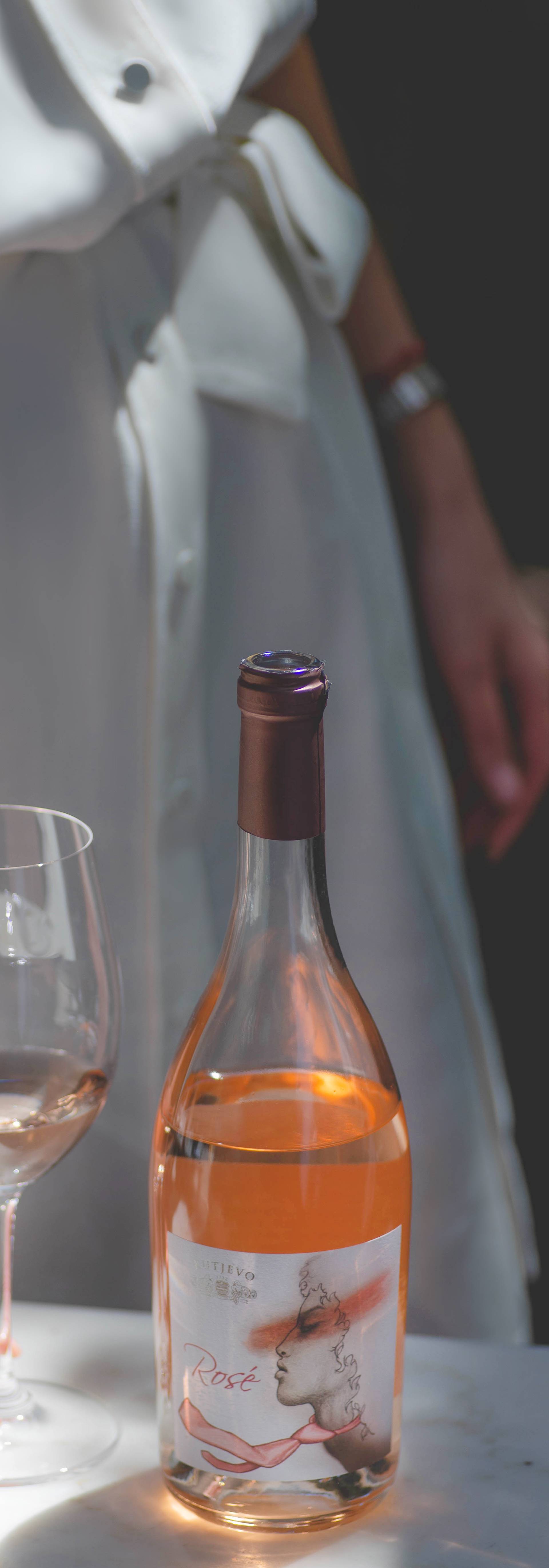 Čarobna lakoća uživanja uz Kutjevo Rosé Premium