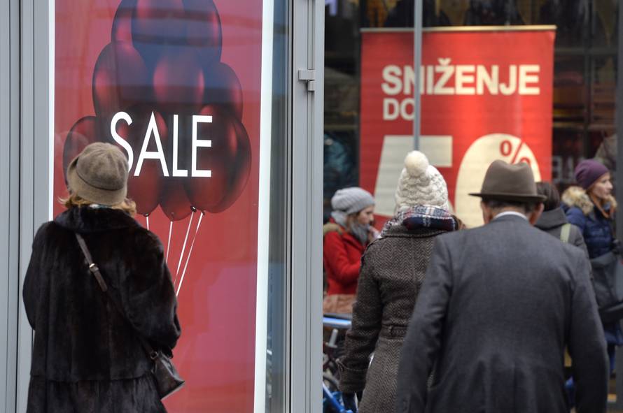 I veći od 50 posto:   Od srijede zimska sniženja u trgovinama
