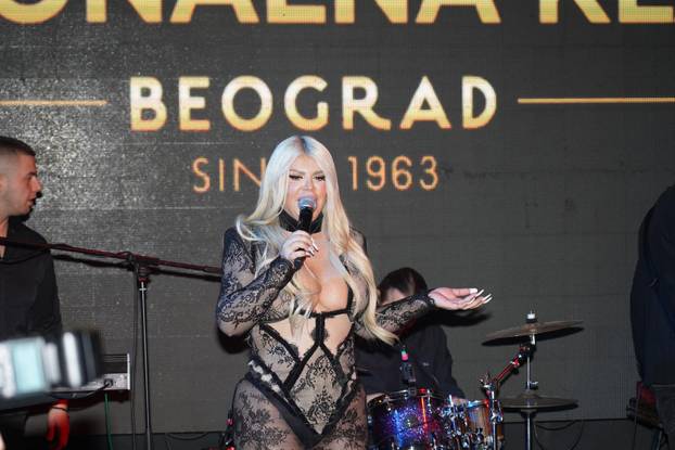 Beograd: Dara Bubamara za doček Srpske Nove godine pjevala u restoranu Nacionalna klasa