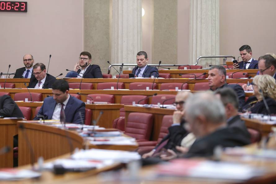 Zagreb: Ministrica Divjak na raspravi o njenom nepovjerenju