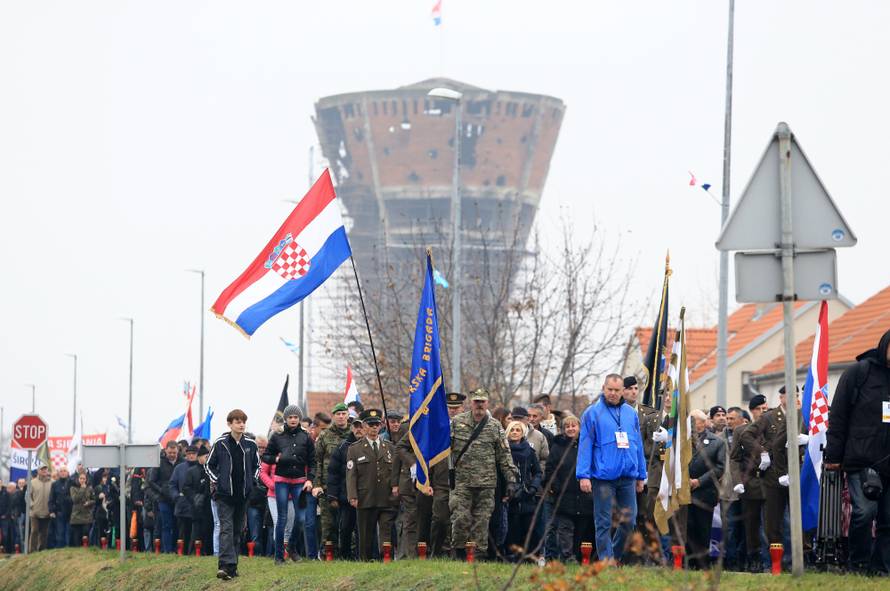 Predsjednica stigla u čizmama kakve su nosili hrabri branitelji