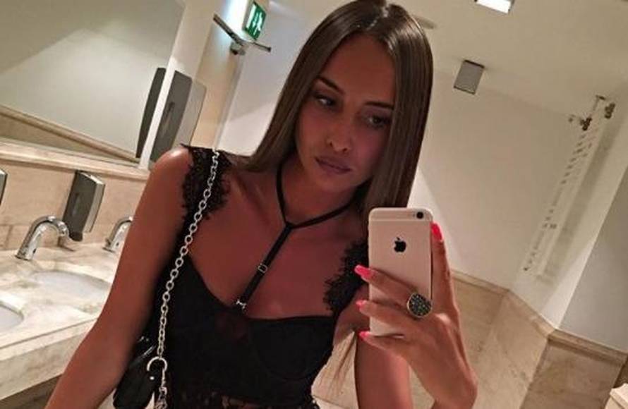 'Kakva je to tema': Studentica iz Srbije diplomirala, svi u čudu