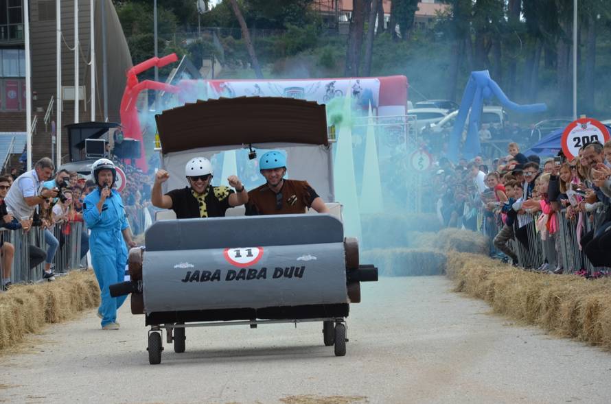 U Poreču ludovali genijalnim vozilima domaće proizvodnje