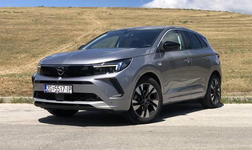 Redizajnirani Opel Grandland je moderniji i napredniji, ali je i zadržao svoj praktični karakter