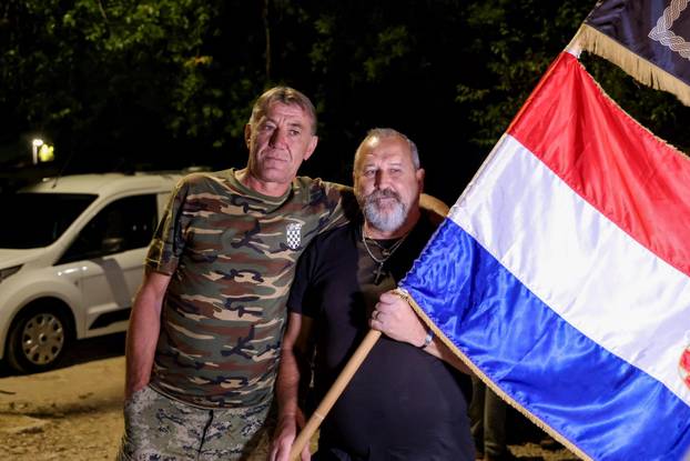 Benkovac: Prosvjed branitelja protiv festivala Nosi se