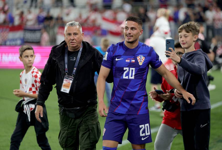 Osijek: Slavlje Hrvatske na stadionu nakon pobjede nad Češkom rezultatom 5:1