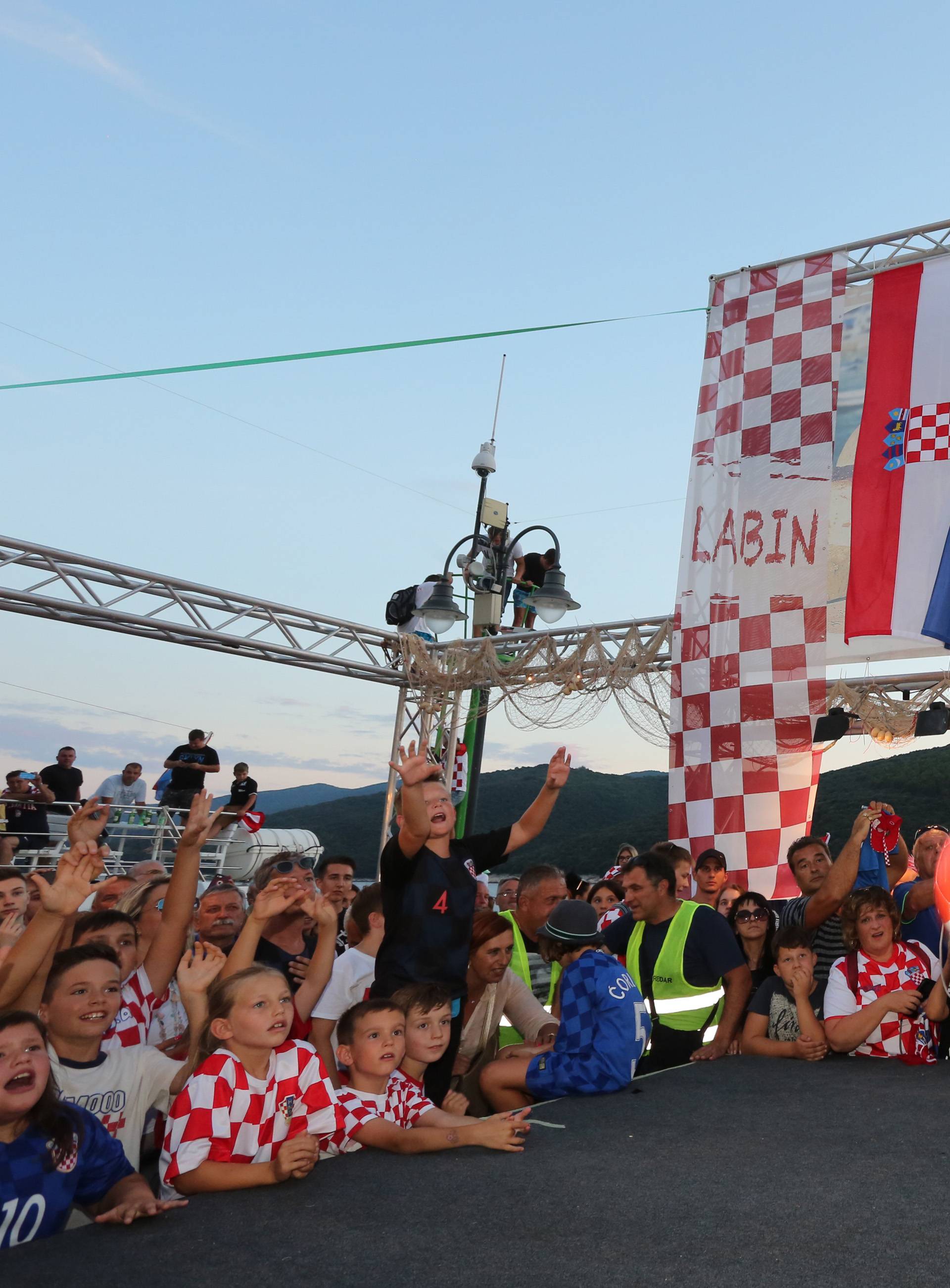 Ljubav Franke i Čarlija planula nakon ljetne romanse na Zrću