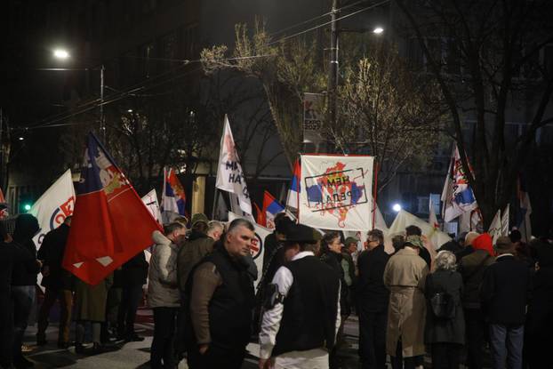 Beograd: Kod Predsedništva Srbije održan je skup "Protiv izdaje i okupacije - Za srpsko Kosovo i Metohiju" 