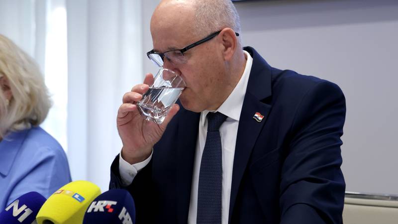 Ministar Bačić o otpadu u Lici: 'Ovdje smo svi na određeni način trebali reagirati brže...'