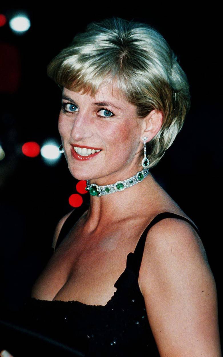 PRINCESS DIANA AT THE TATE GALLERY FOR A GALA SHOW ON HER 36TH BIRTHDAY, LONDON, BRITAIN - 1997