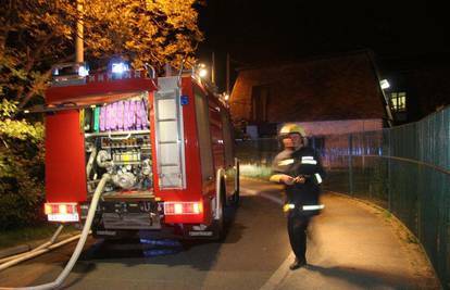 Vatrogasci riskirali život da spase mačka  u Čakovcu