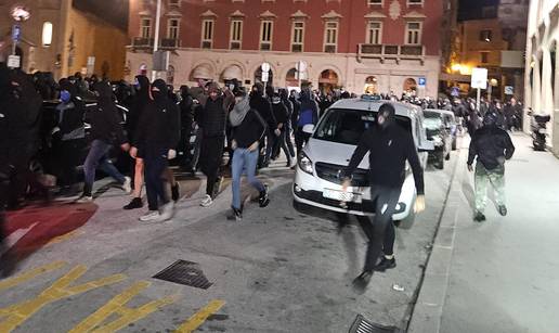 Pogledajte fotke nereda u Splitu