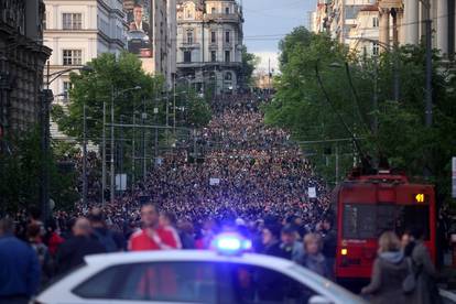 Beograd: Prosvjed "Srbija bez nasilja" organiziran bez obraćanja političara