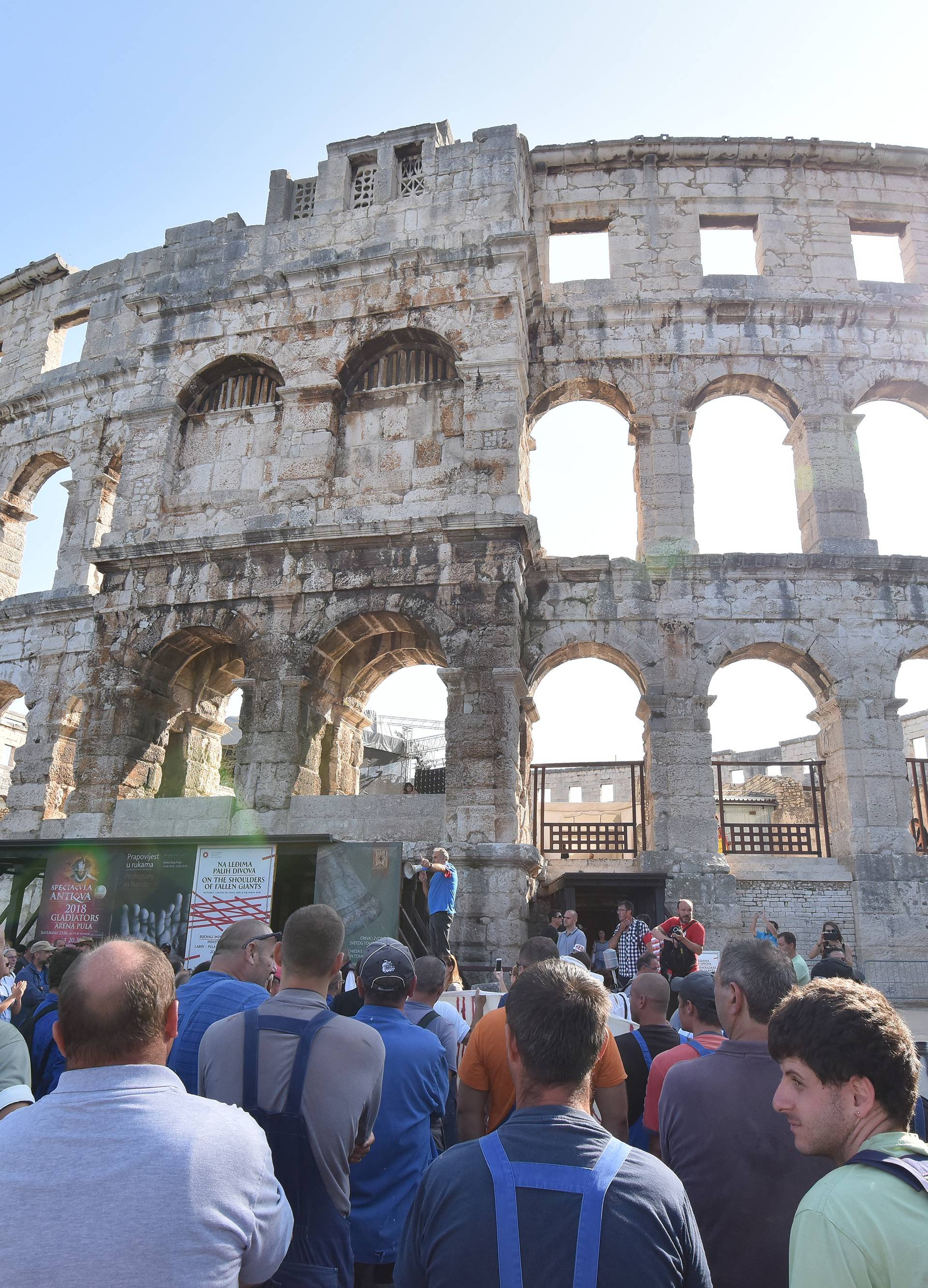 Pula: Radnici Uljanika ponovno na ulicama i traÅ¾e ostavku uprave