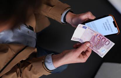 Ministarstvo: Građani su upisali obveznica u iznosu od 1,36, a uplatili skoro 1,34 milijardi eura