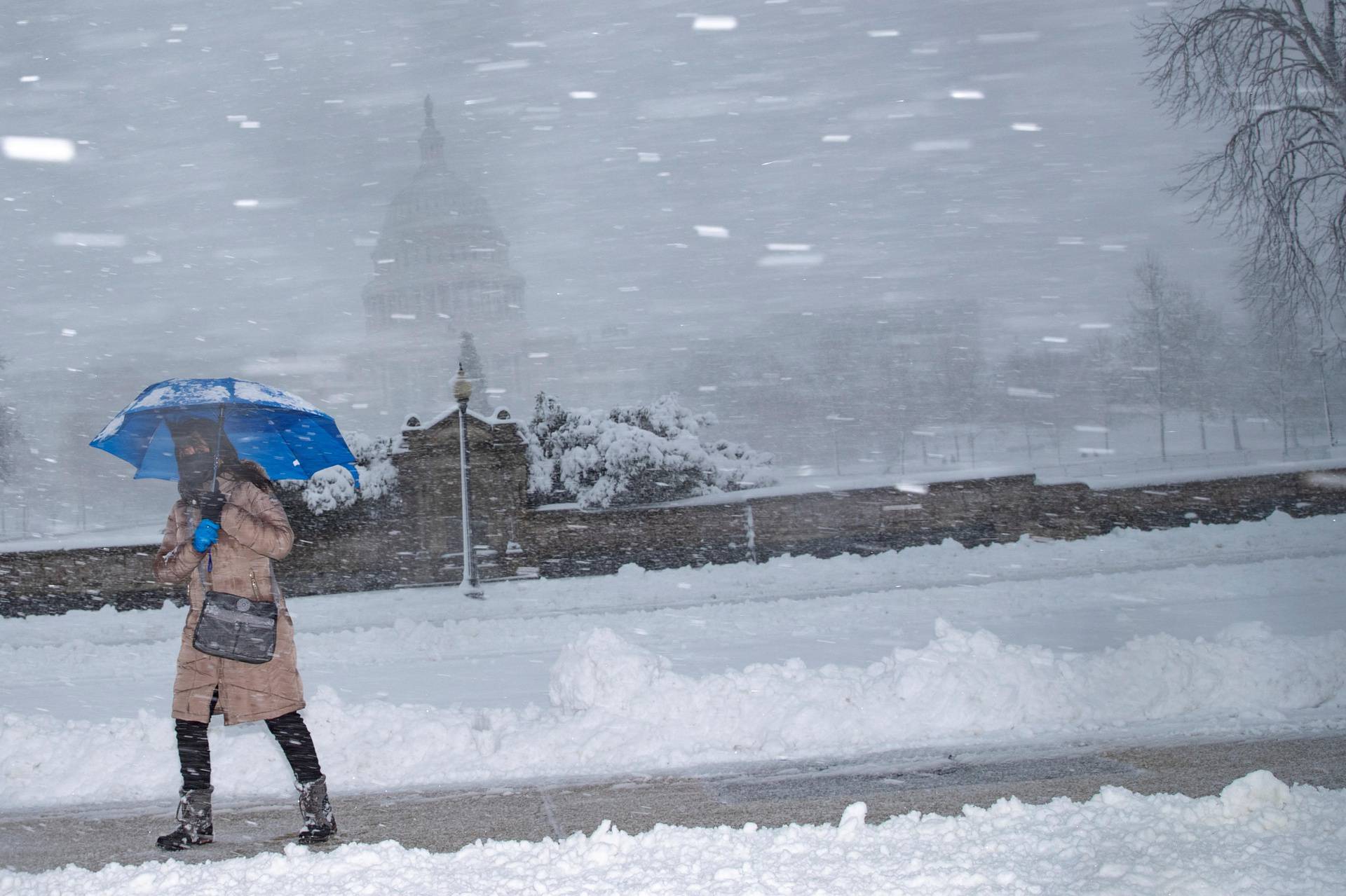 Snow falls during a winter storm on Capitol Hill in Washington