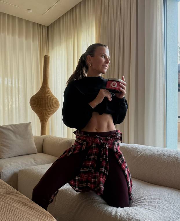 FOTO Zbog nje je u takvoj formi! Lewandowski još uvijek obara rekorde, a Anna je ključ svega...