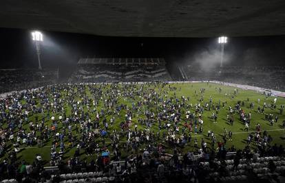 Tragična priča iz Argentine: Djed izgubio unuka na stadionu, od šoka ga je izdalo srce...