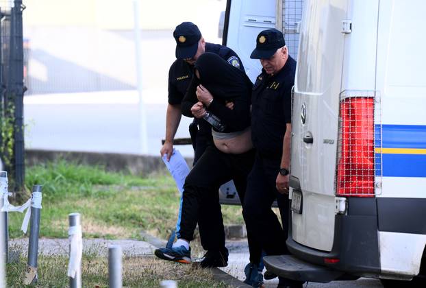 Zagreb: Dovođenje osumljičenika za ubojstvo u Dubravi 