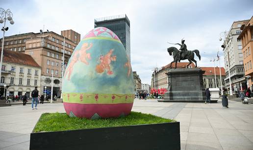 FOTO Centar Zagreba ukra&scaron;en velikim pisanicama uo&ccaron;i Uskrsa
