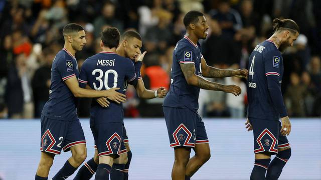 Ligue 1 - Paris St Germain v RC Lens