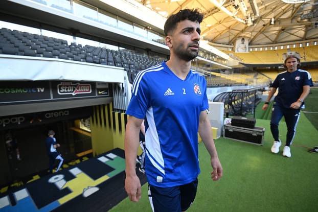 Atena: Nogometaši Dinama odradili su trening na OPAP Areni