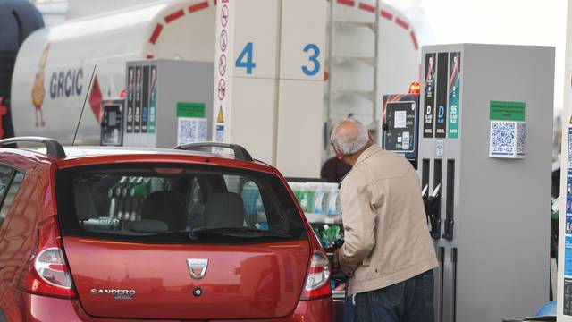 Šibenik: Na benzinskim postajama i ovaj tjedan skuplje gorivo