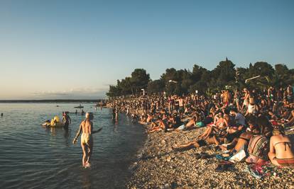 Objavljen je raspored pozornica za Outlook fetival